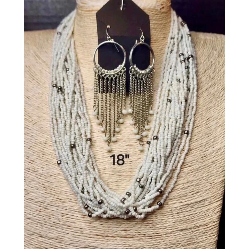 111. Vintage White Multi-Strand Seed Bead Statement Set